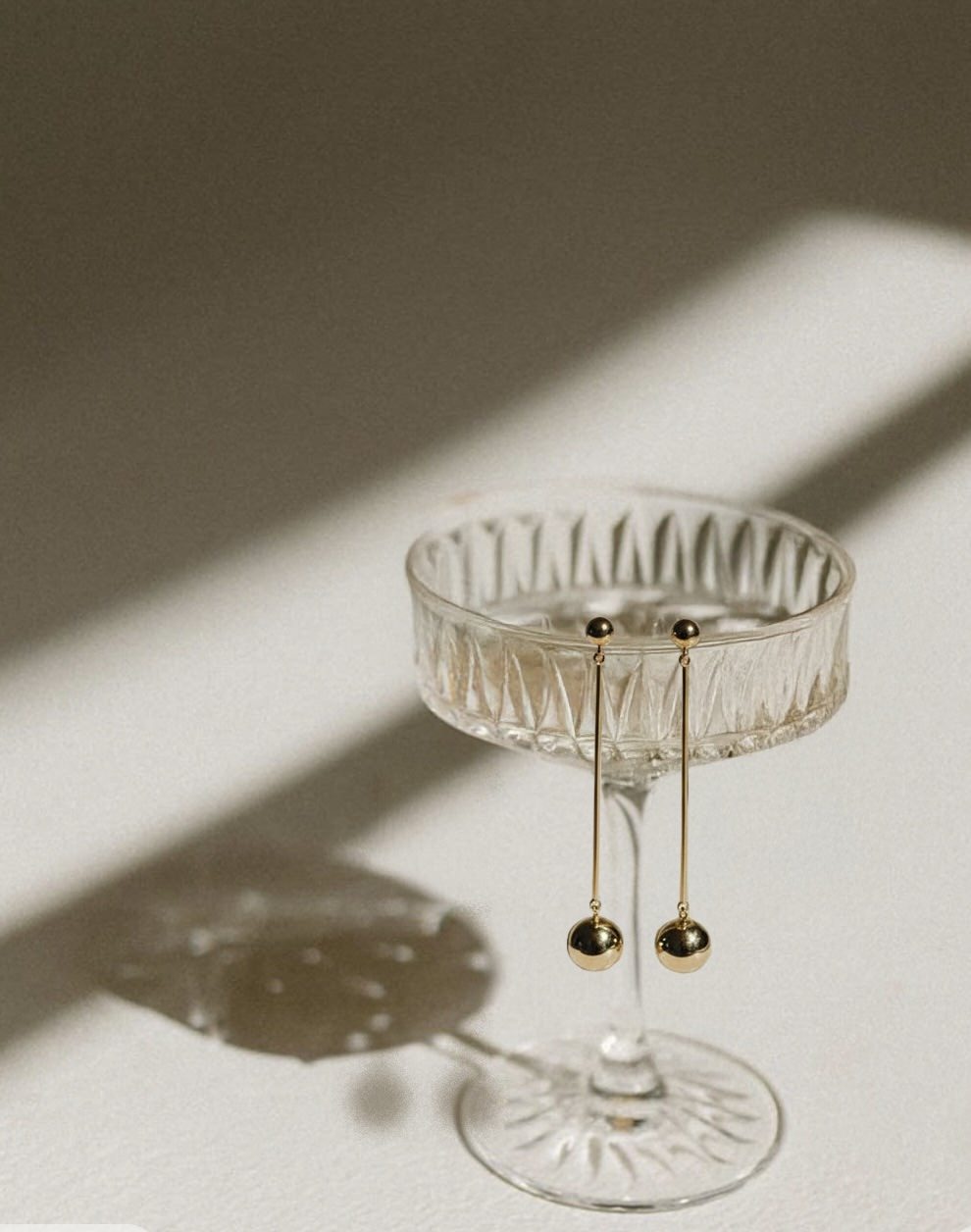 Lichtfall Kugelstecker. Noor