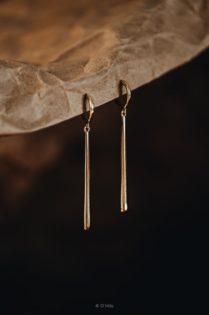 Silver Pendulum Earrings. Vela